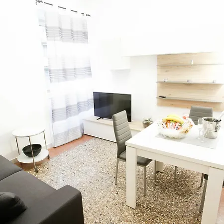 아파트 Un Di Casa *